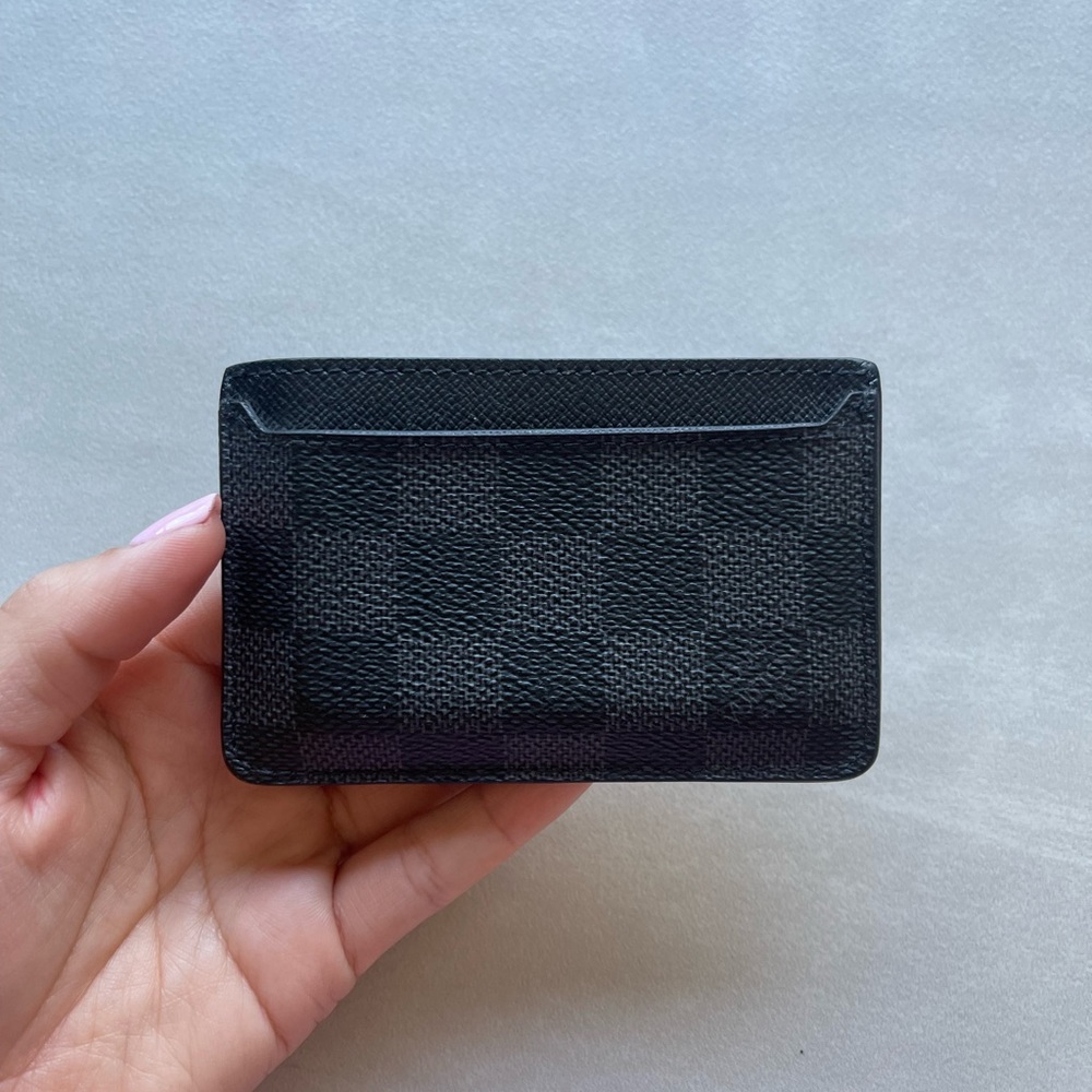 SOLD** Louis Vuitton Damier Graphite Neo Porte Cartes Holder - Picture 3 of 9